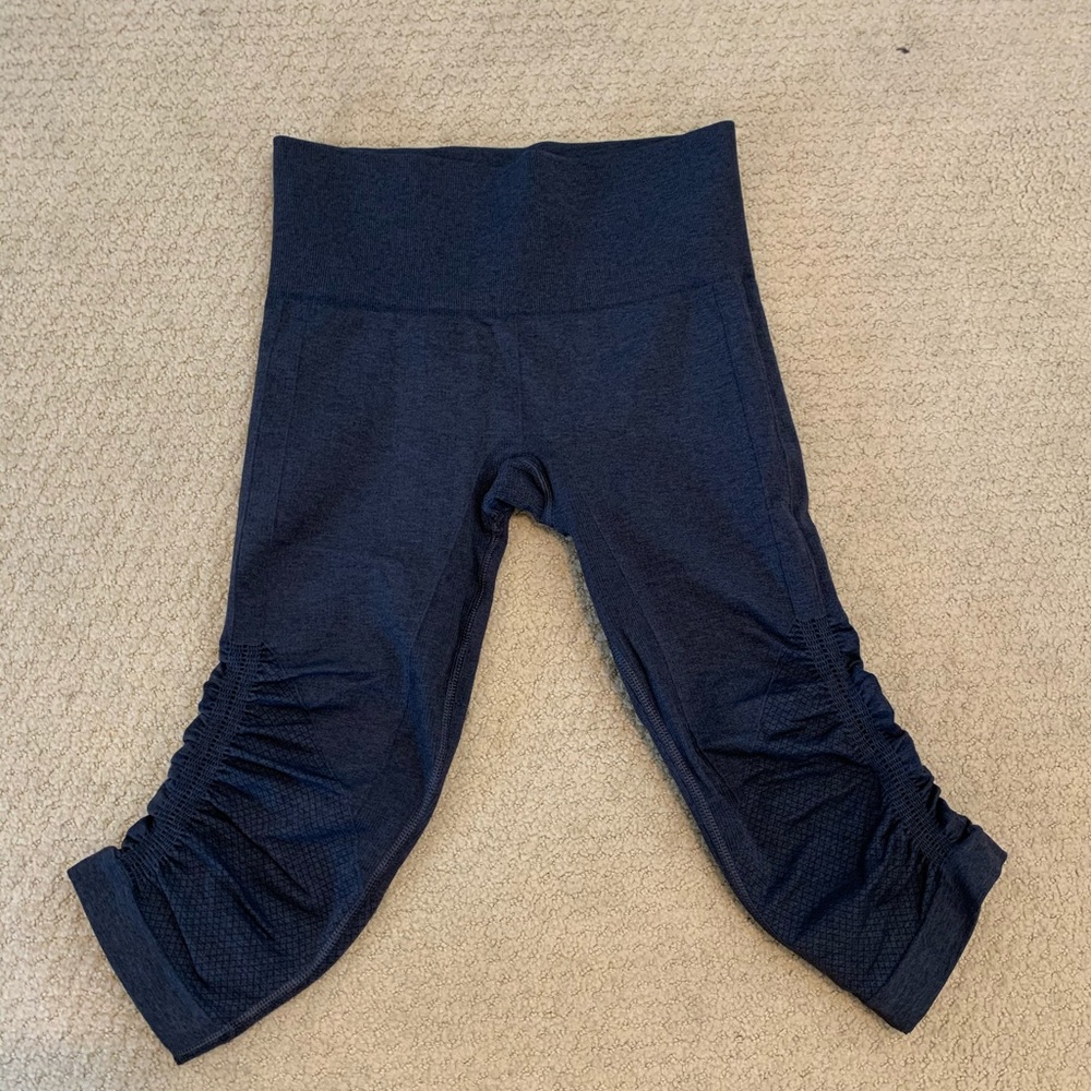Lululemon crop leggings